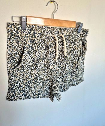 Short Virginie guarisco Galeries Lafayette taille 38