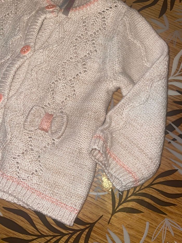 Gilet en tricot beige & fil rose or orchestra bb 3 mois - photo numéro 3