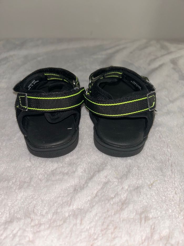 Sandale noir et verte - Taille 29 - photo numéro 4