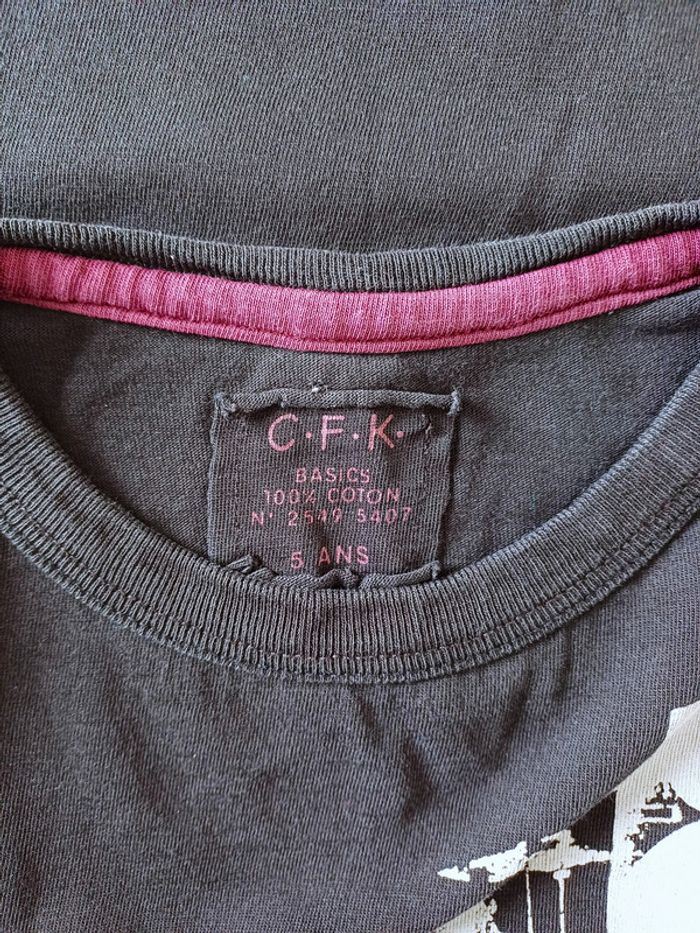 Tshirt manches longues 5 ans CFK - photo numéro 3