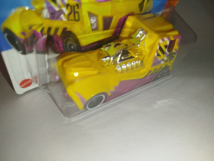 Hot Wheels Rennen Rig 2022 - photo numéro 7