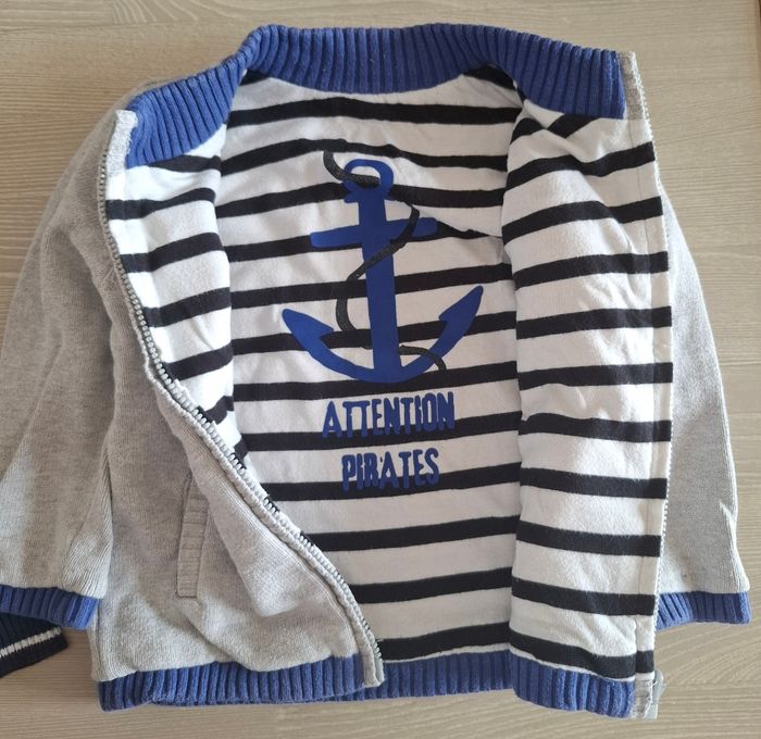 Lot vestes 2 ans - photo numéro 8