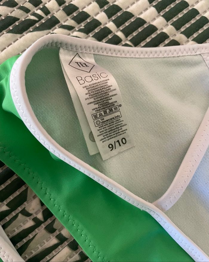 Maillot deux pièces - photo numéro 4