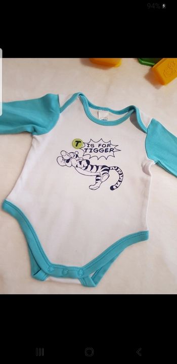 Body bébé taille 1 mois