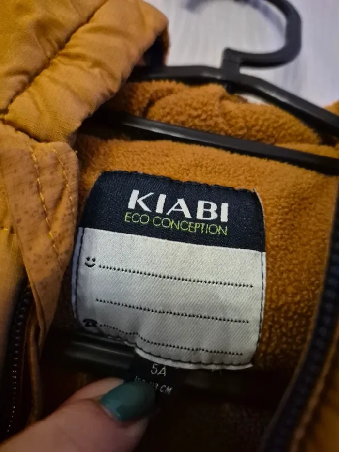 Doudoune kiabi taille 5 ans moutarde - photo numéro 2