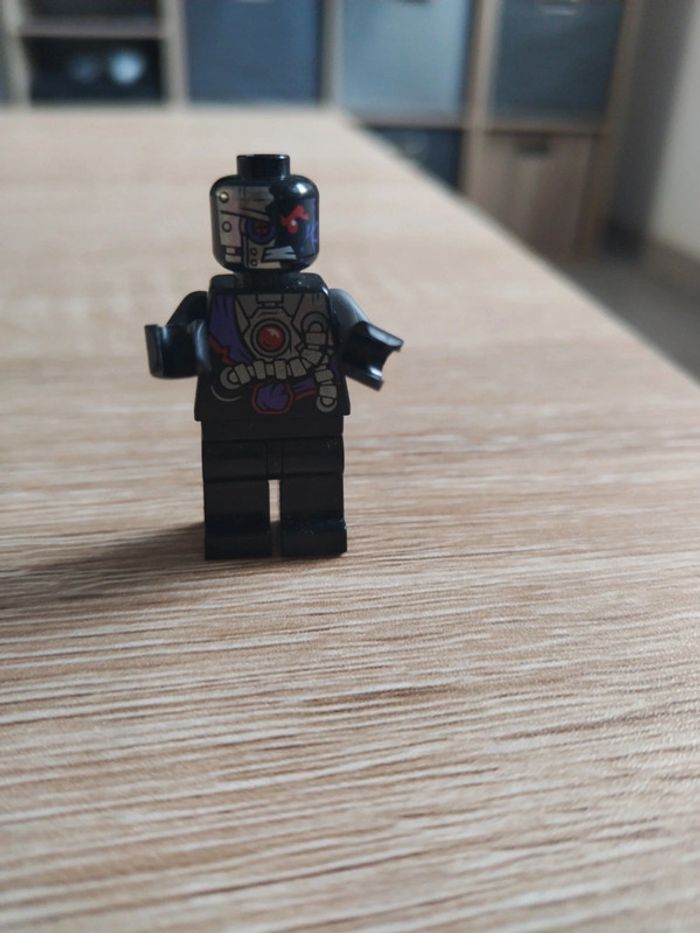 Lego ninjago Nindroid njo267 - photo numéro 2