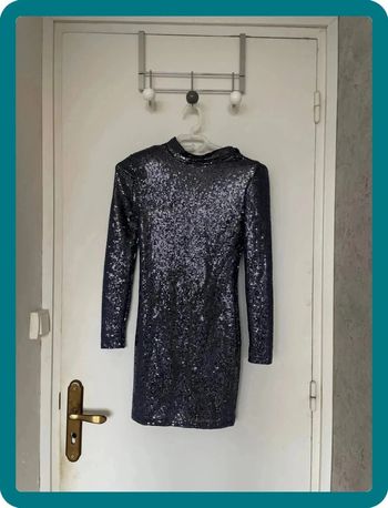 Mini robe à paillettes bleue