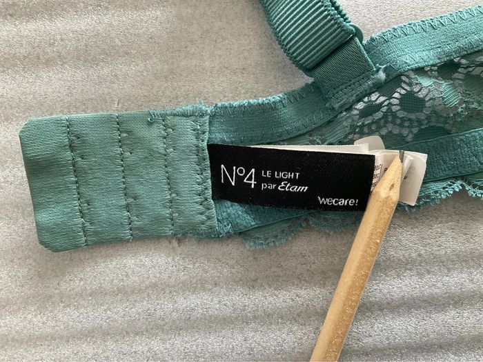 Soutien-gorge vert Etam - photo numéro 6