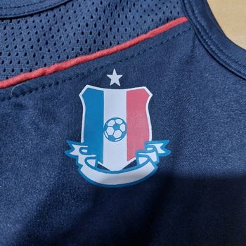 tee-shirt sans manche