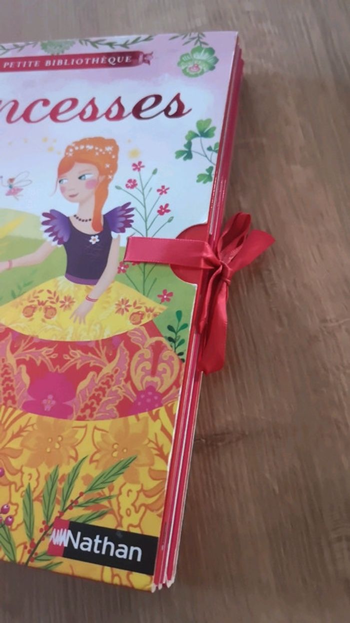 Coffret de 4 livres princesses - photo numéro 2