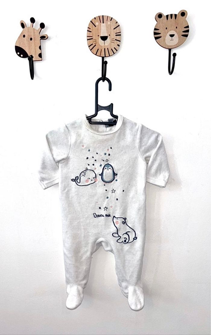 Pyjama en velours taille 1 mois