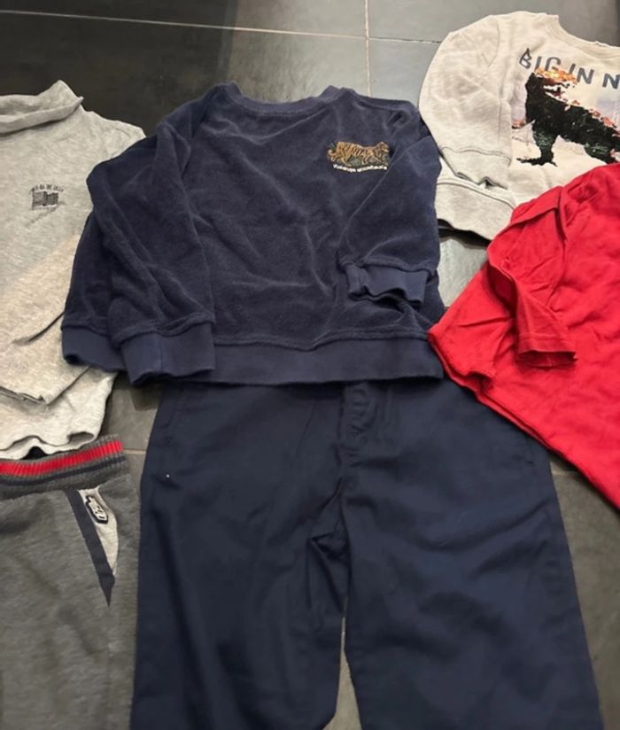 Garçon lot 5 ans - photo numéro 3