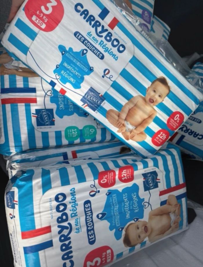 Lot de 4 paquets des couches carryboo taille 3