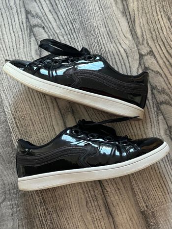 baskets vernis Airness