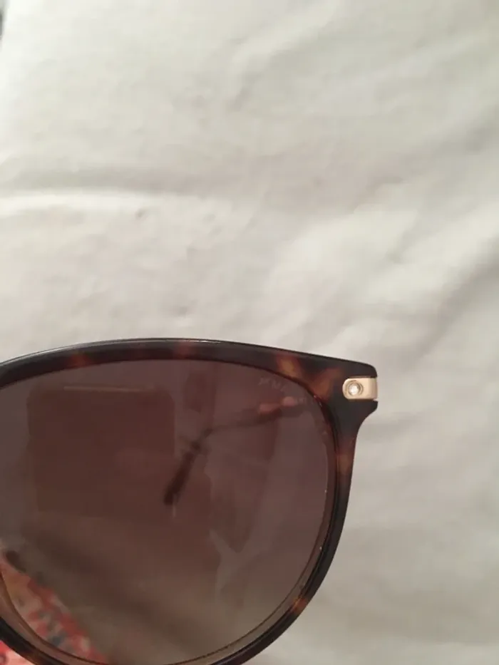 Lunette de soleil verres polarisants Mauboussin avec citation sur l’amour gravée - photo numéro 12
