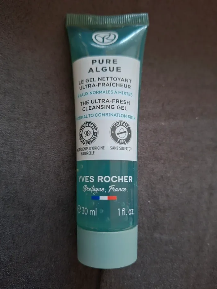 Gel nettoyant visage Yves Rocher Pure Algue - 30 ml