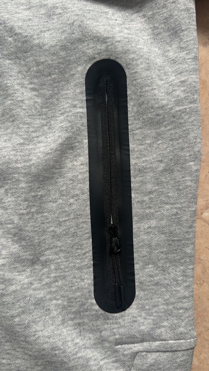Nike Tech Fleece Gris Homme/Femme – Sweat à Capuche Zip Premium – Neuf Étiquette - photo numéro 9