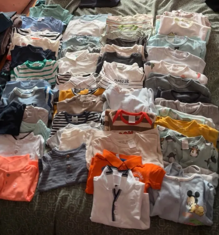 Énorme lot taille 3mois