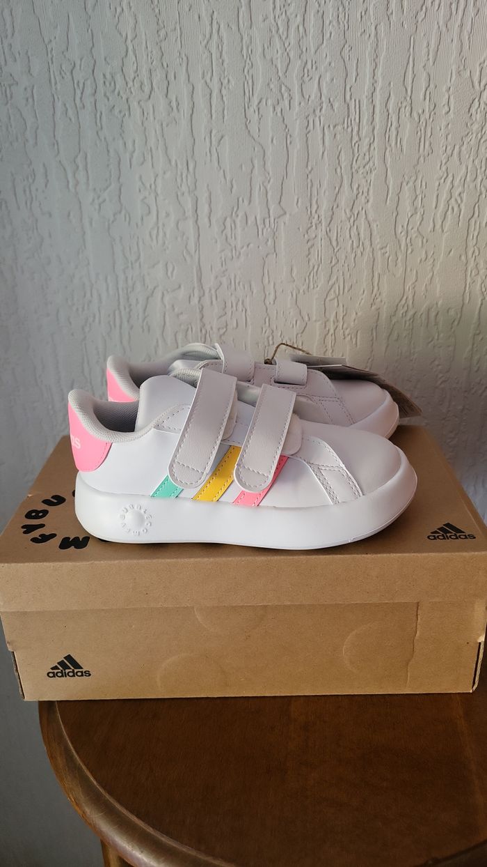 Baskets bébé fille Adidas