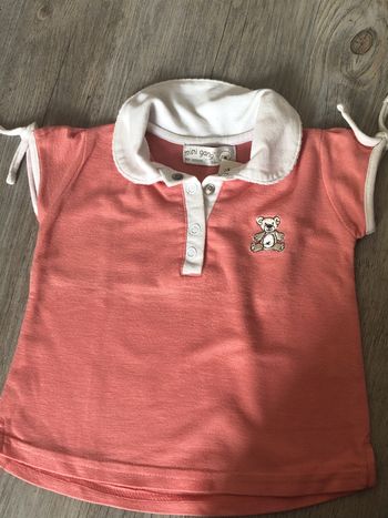 tee-shirt col blanc