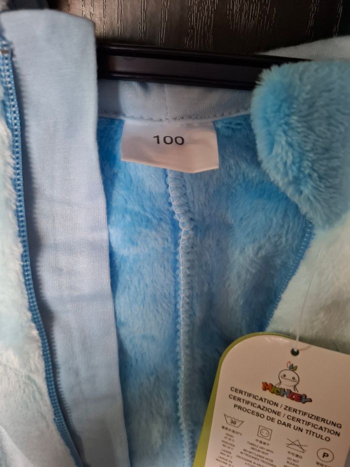 Combinaison grenouillère kigurumi pyjama enfant fille garçon peluche Stitch déguisement disneyland - photo numéro 3