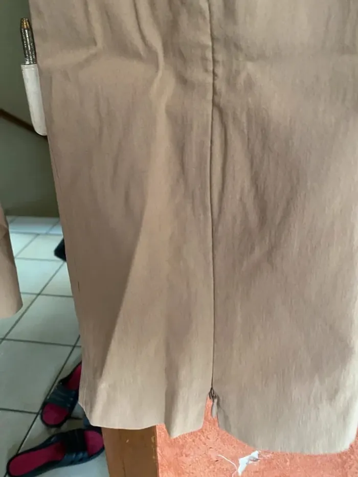 Pantalon femme Collection taille 40 🤍 chic, léger et en très bon état ! - photo numéro 3