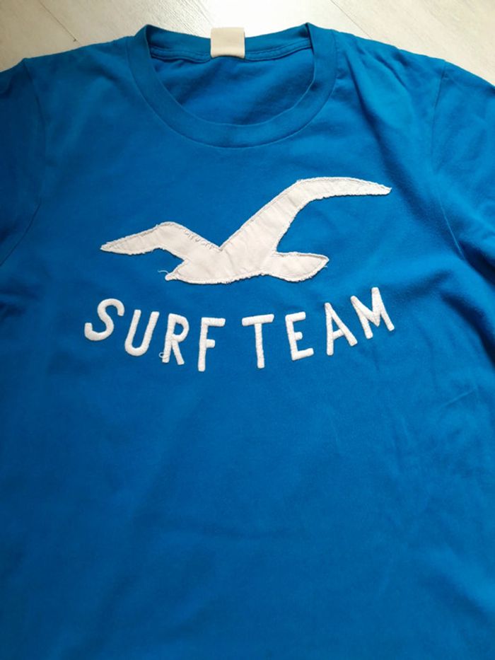 Tee shirt hollister surf team M - photo numéro 2