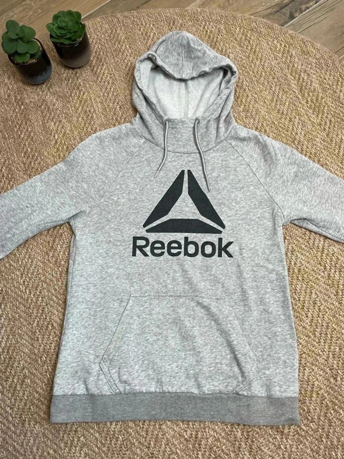 Sweat / pull à capuche Reebok