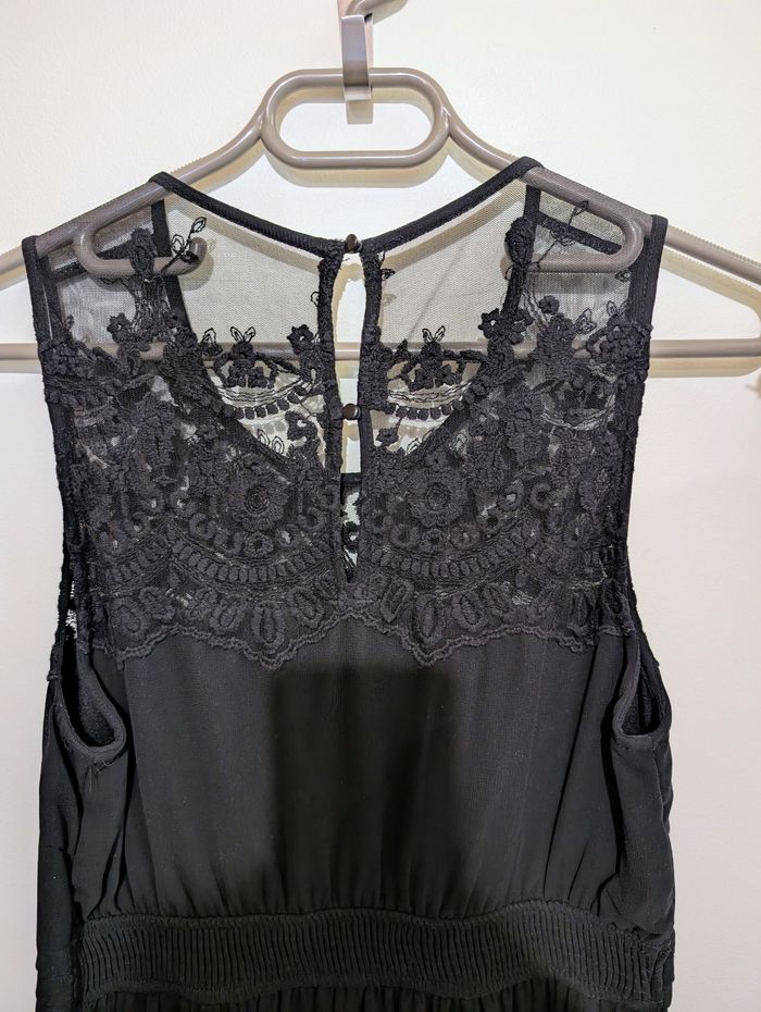 🖤 Petite robe noire Vero Moda – Taille M - photo numéro 3