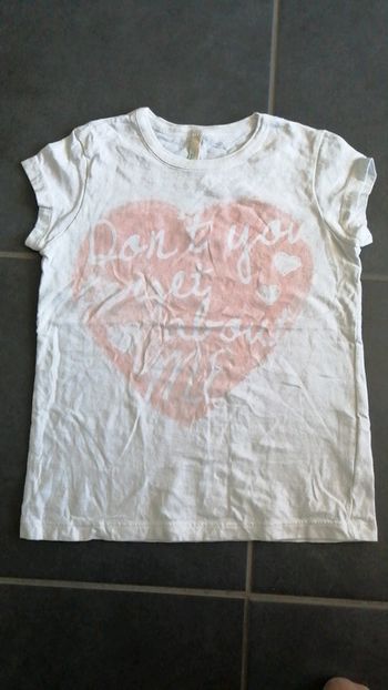 Tee-shirt benetton 4, 5 ans