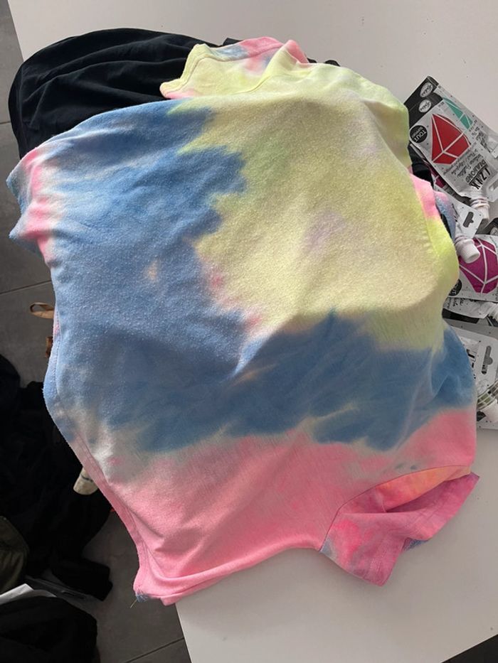 T shirt coloré - photo numéro 2