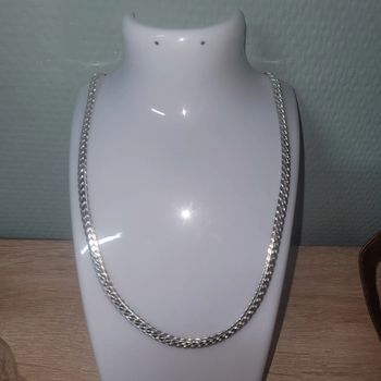 Parrure bracelet collier neuve