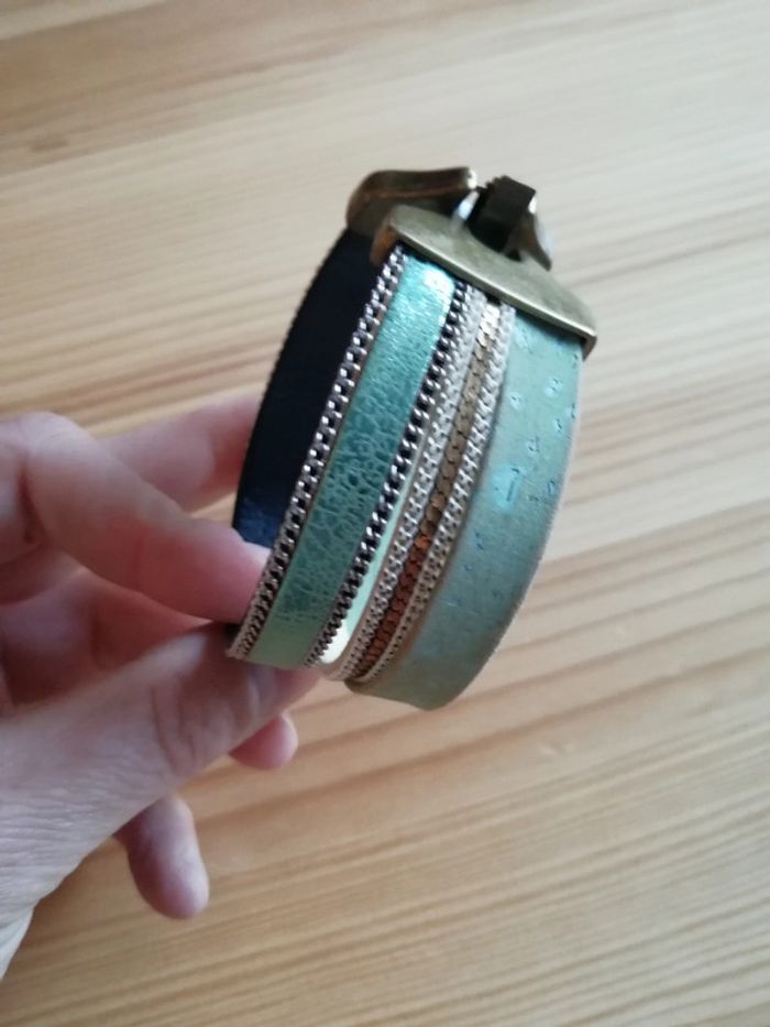 Bracelet tout en liège - photo numéro 3