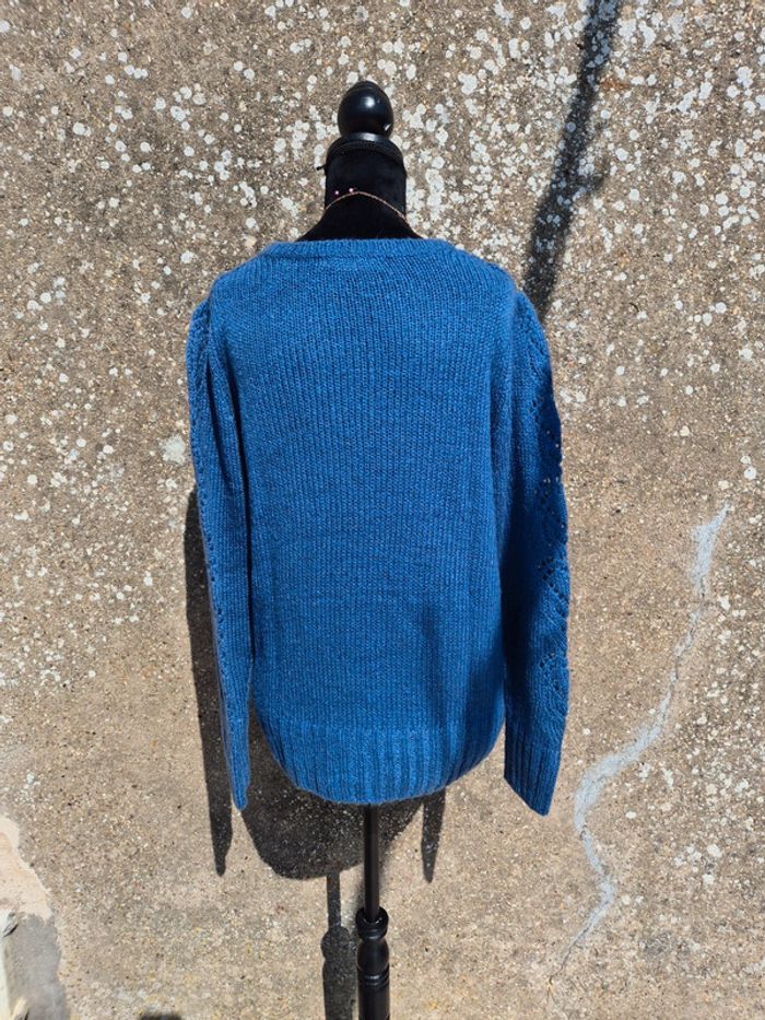 Pull bleu T.38/40 - photo numéro 2