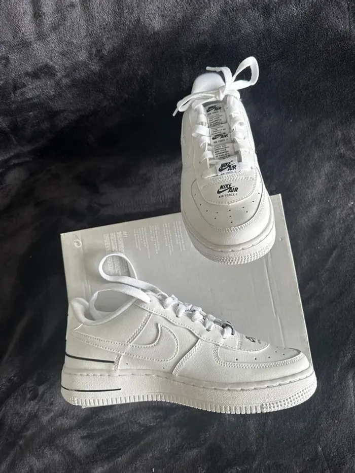 Air force 1 édition limitée - photo numéro 2