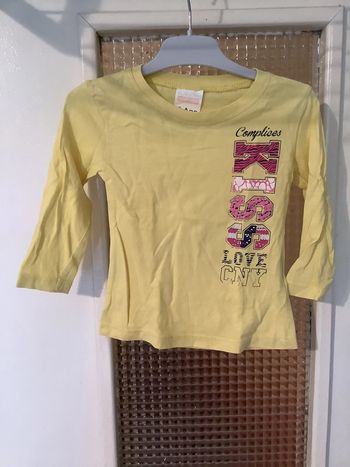 T-shirt jaune manches longues Complices taille 2 ans