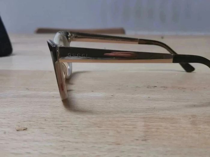 lunettes - photo numéro 4