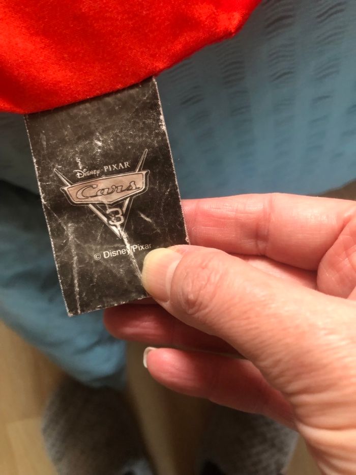 Couette enfant Cars 140 x 190 cm en TBE - photo numéro 4