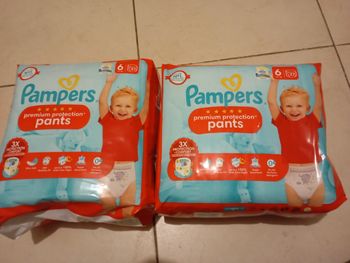 Lot de pants Pampers taille 6
