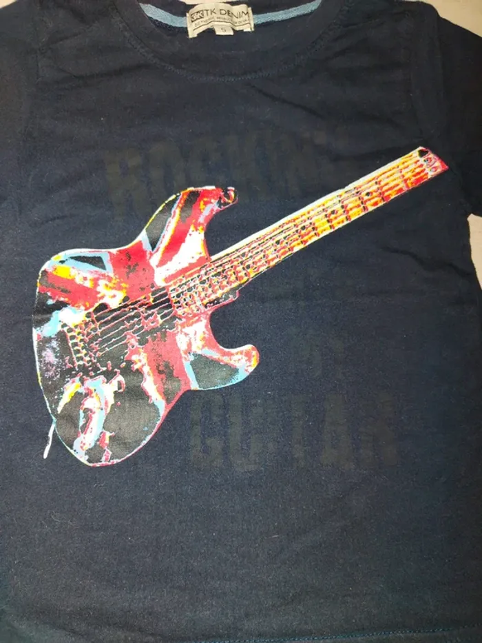 Tee-shirt noir avec guitare 🎸5 ans TK Denim - photo numéro 2