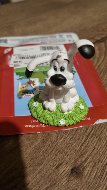 Figurine tonies idéfix (aventures d astérix et obélix) neuve