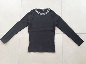 T-shirt côtelé ML noir fille 134-140cm TBE