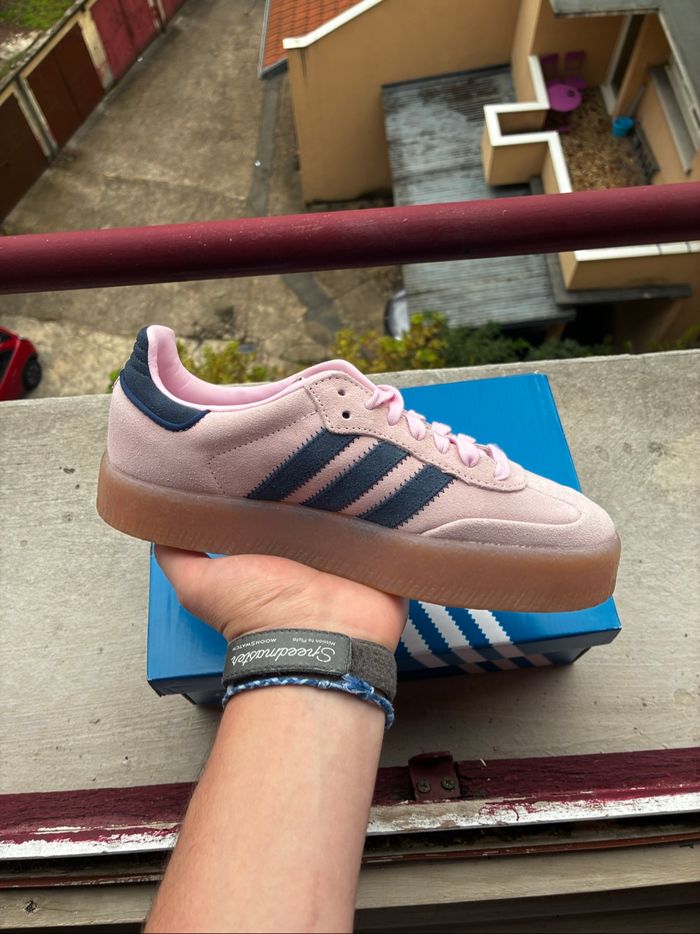 Adidas Samba Clear Pink/Night Indigo/Gum - Taille 38 - Neuves - photo numéro 2