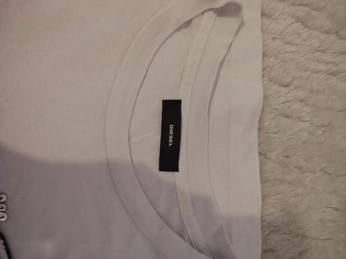 T-Shirt Diesel Aesthetic - photo numéro 3