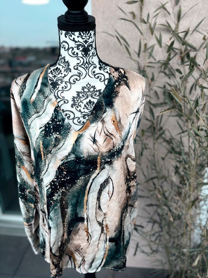 Magnifique blouse neuve femme, taille unique, marque unika