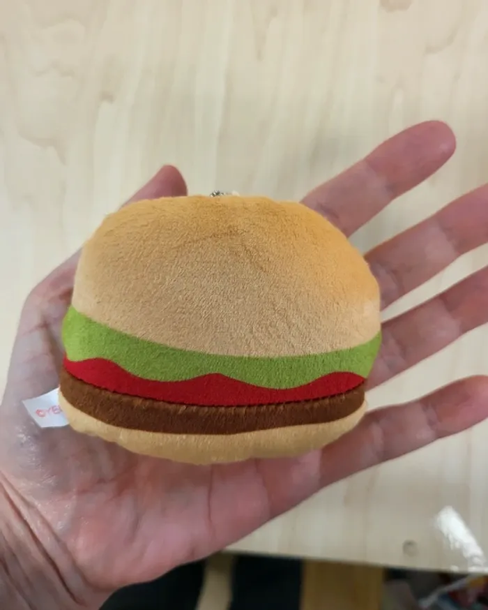 Mascotte Tsuburana hitomi no fast food : Hamburger - photo numéro 3