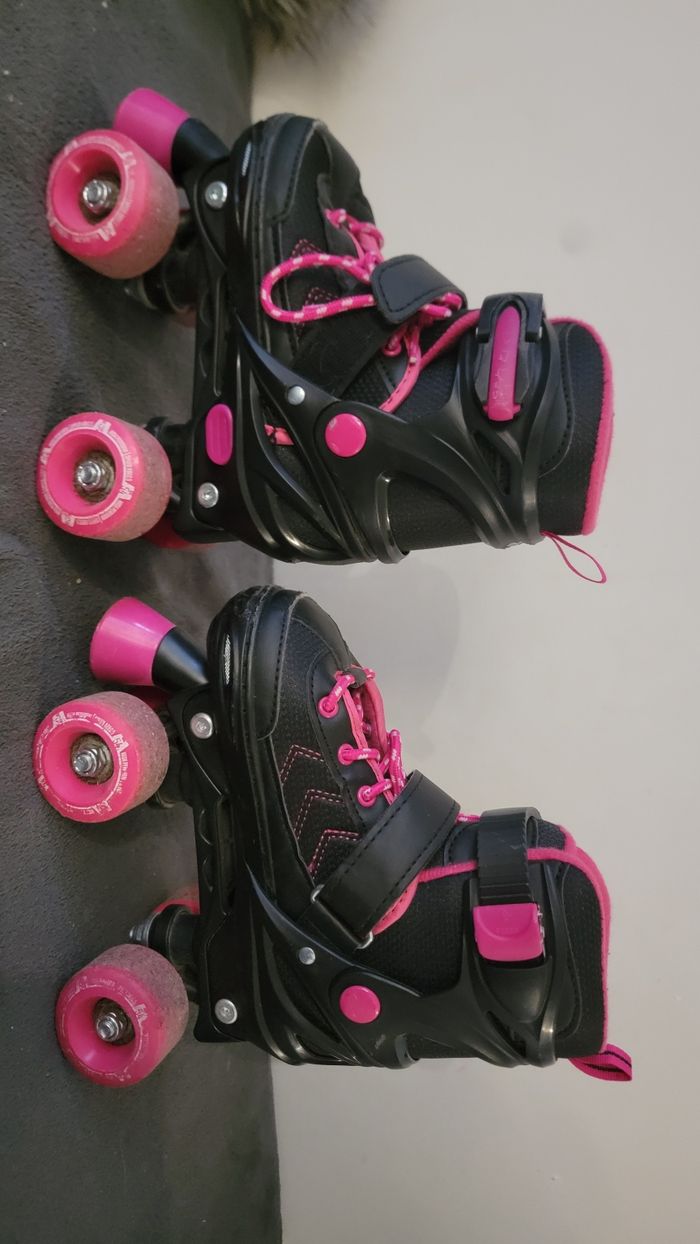 Patins à roulettes réglables (31/34) - photo numéro 3