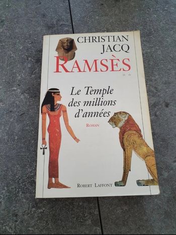 Le temple de millions d'années