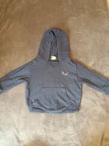 Pull à capuche