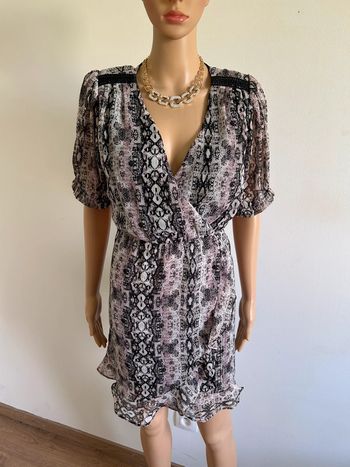 Robe imprimée à manches courtes La City taille 38 jamais portée